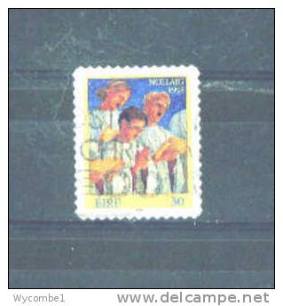 IRELAND -  1998  Christmas   30p FU - Used Stamps