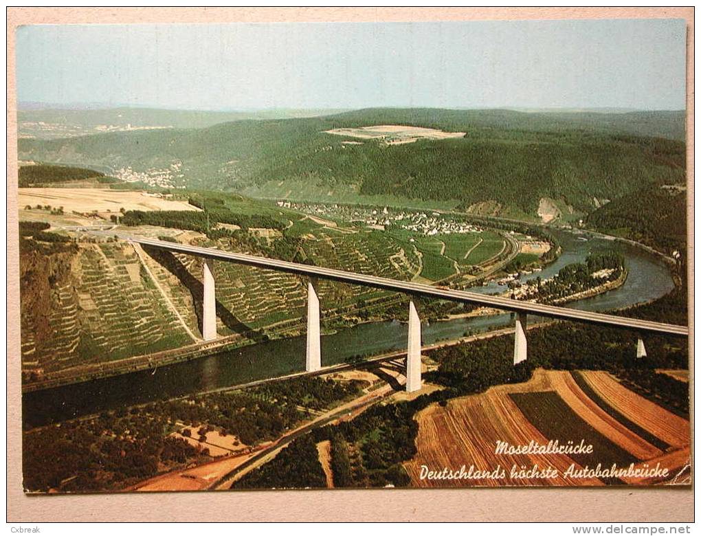 Moseltalbrücke, Blick Auf Campinginsel Und Weinort Winningen, Brücke Bridge Pont - Mayen