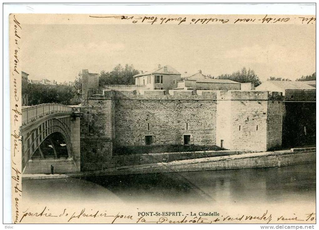 PONT-SAINT-ESPRIT (Gard) :  La Citadelle - Pont-Saint-Esprit