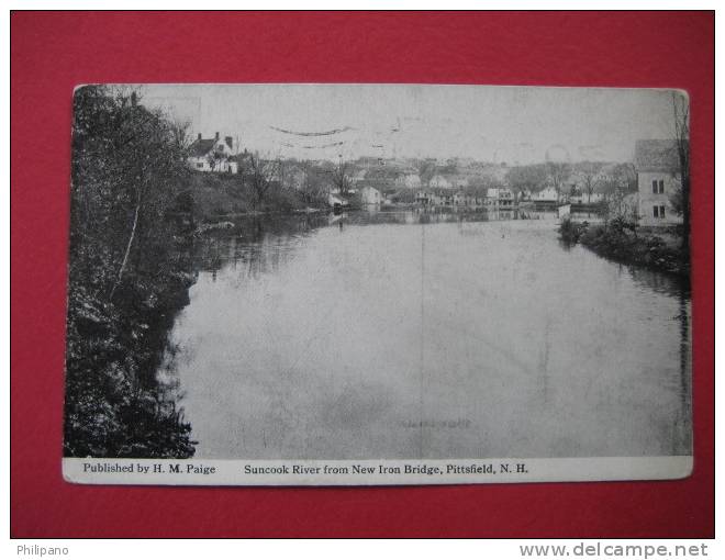 Pittsfield NH  Suncook River From New Iron Bridge   1913  Cancel---       ---------(Ref  114} - Autres & Non Classés