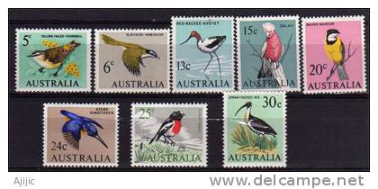 Serie Oiseaux D´Australie. 8 Val. De 1966.  8 T-p Neuf **, Cote € 65.00     . LIQUIDATION ! - Konvolute & Serien