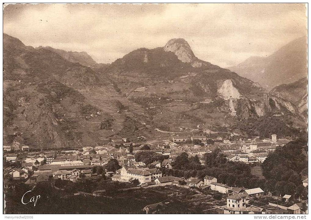 Savoie , Moutier , Vue Générale Et Vallée De Bourg Saint Maurice En 1948 - Moutiers