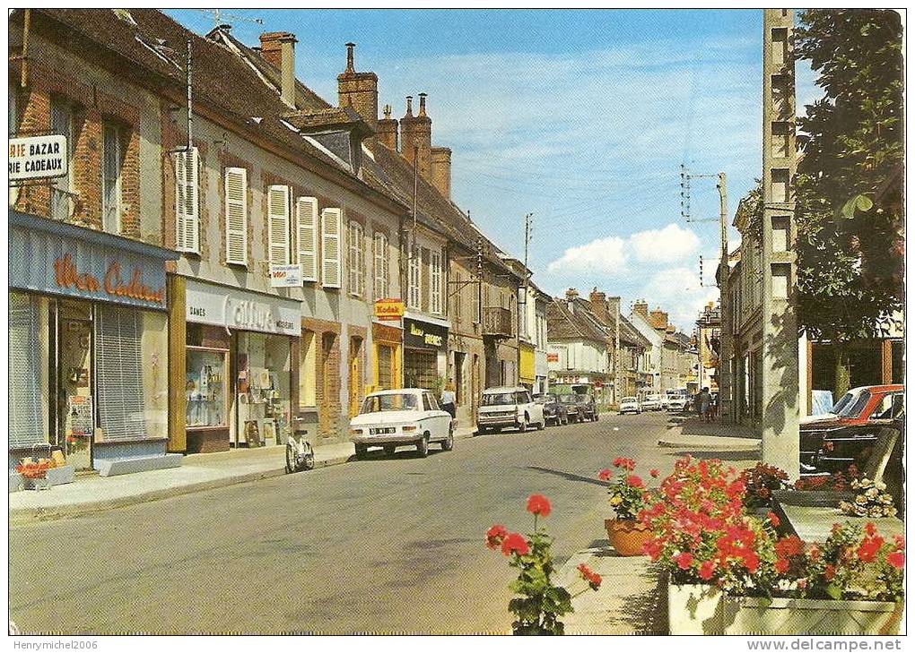 Yonne , Charny , La Grande Rue , Pub Kodak - Charny