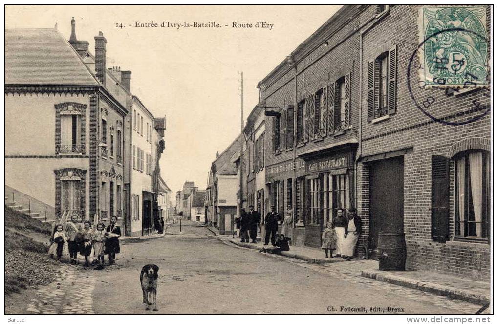 IVRY LA BATAILLE - Entrée Du Village. Route D'Ezy - Ivry-la-Bataille