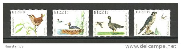 Ireland - Birds - 1979 - Set Of 4 - MNH** - Neufs