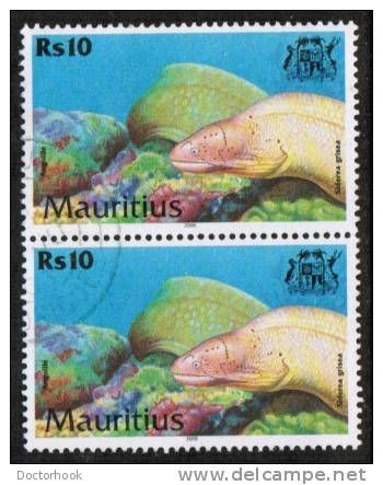 MAURITIUS   Scott #  919  VF USED Pair - Maurice (1968-...)