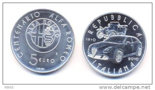 REPUBBLICA ITALIANA -  ITALIA ANNO 2010 (  ITALY ) DIVISIONALE 10 MONETE IN  EURO CON MONETA ALFA ROMEO IN ARGENTO - Italie