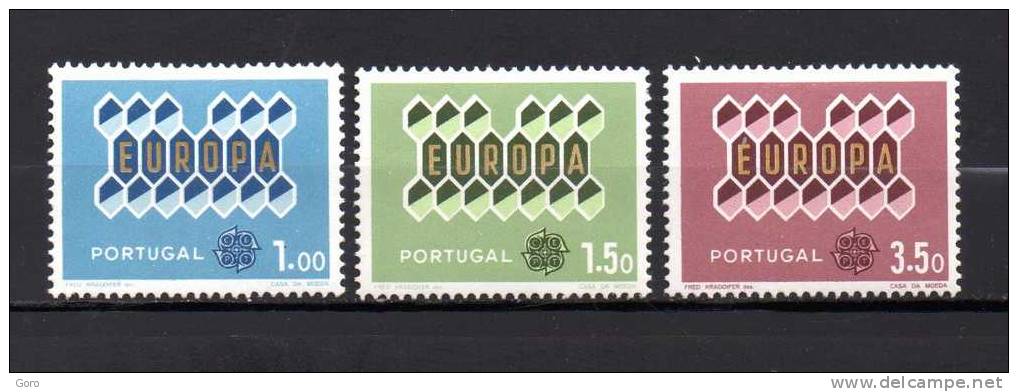 Portugal   1962  .-   Y&T  Nº    908/910    ( C/charniere ) - Nuevos