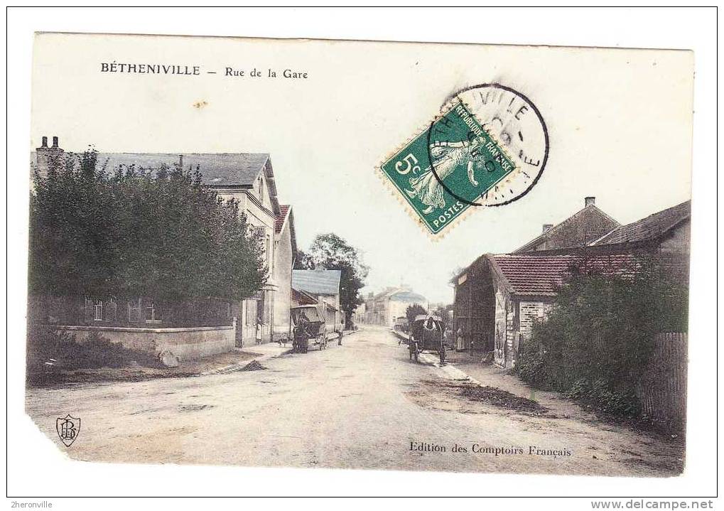 CPA Couleur - BETHENIVILLE - Rue De La Gare - Caleche Chariot - Bétheniville