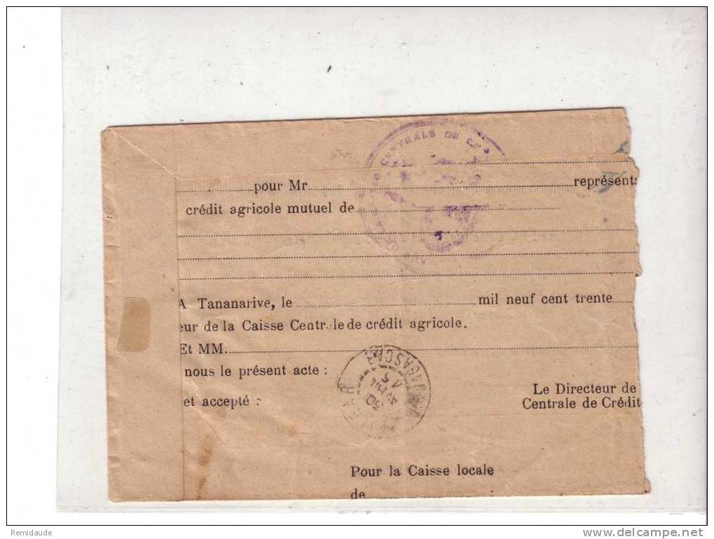 MADAGASCAR - 1945 - TAXE MANUSCRITE De 2F Sur LETTRE FABRICATION ARTISANALE  POSTE AERIENNE De TANANARIVE Pour TULEAR - Brieven En Documenten