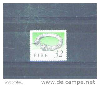 IRELAND - 1990  Irish Heritage Definitive  32p  FU - Used Stamps