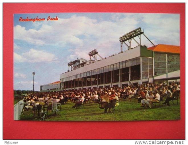 Horse Racing  -----   Grand Stand & Club House Rockingham Park  NH--Early Chrome   ----------=========== (ref126) - Autres & Non Classés