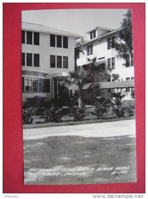 Clearwater FL-- Entrance Clearwater Beach Hotel-- EKC  Stamp Box   Real Photo   ----------=========== (ref127) - Clearwater