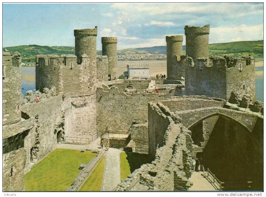 Conwy Castle, Gwynedd - Outer Ward Looking East - Andere & Zonder Classificatie