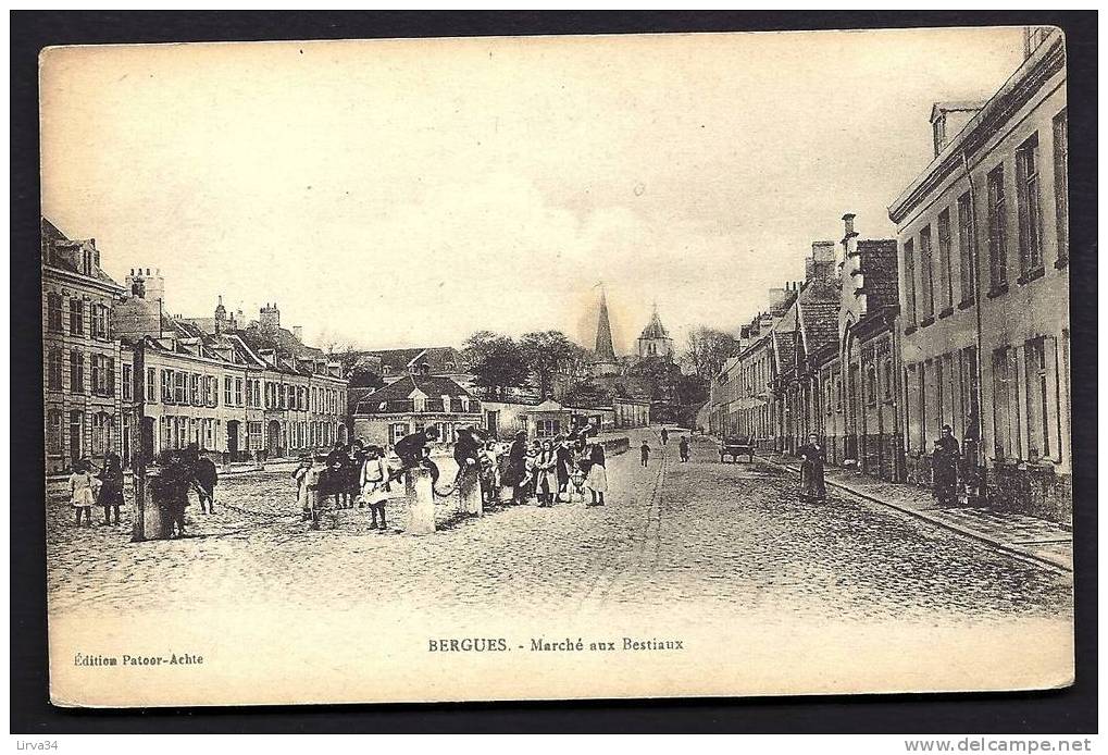 CPA  ANCIENNE- FRANCE- BERGUES (59)- LE MARCHÉ AUX BESTIAUX- TRES BELLE ANIMATION- GROS PLAN - Bergues