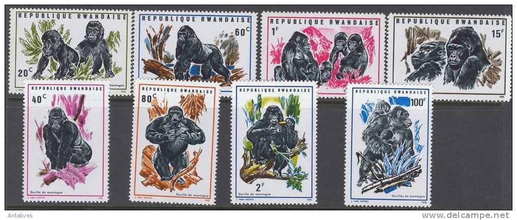 Rwanda 1970 Monkeys Gorilla Set Of 8 MNH - Gorillas