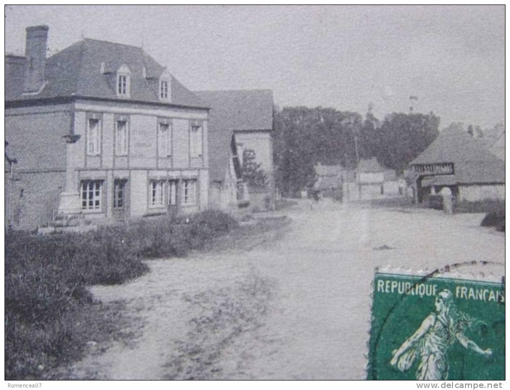 FONTAINE-le-DUNE - La Place - Voyagée Le 27 Septembre 1909 - Fontaine Le Dun