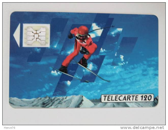 Télécarte SKIEUR 1 - 120 U - Sc4 Ab Trou De 6 - Tirage 17.500 Ex (réf : F 133) Cote 35 € - 1990