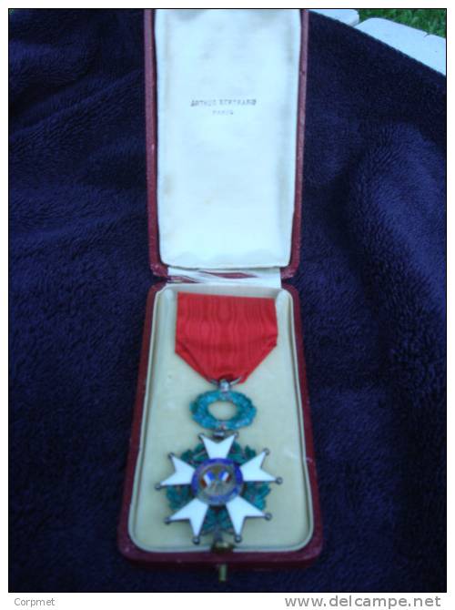 Médaille De La LEGION D´ HONNEUR - CAS ORIGINAL - ARTHUS BERTRAND - - Ante 1871