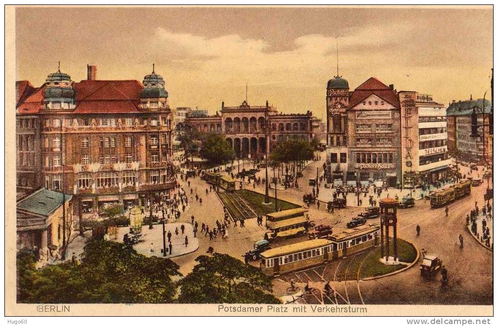 BERLIN - Potsdamer Platz Mit Verkehrsturm - Autres & Non Classés