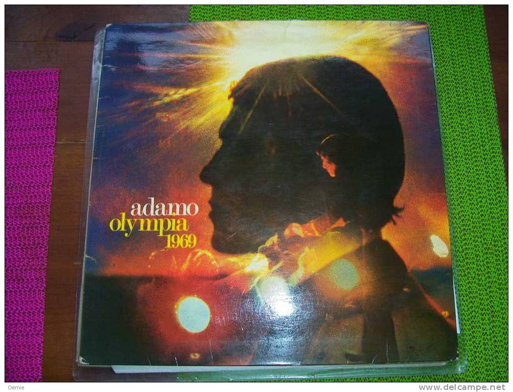 ADAMO  OLYMPIA  1969   °  AUTOGRAPHE  SUR VINYLE  33  TOURS - Autogramme