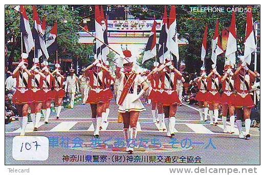 Télécarte JAPON * MAJORETTES (107) Musique Militaire Fanfare Military Music * Japan Phonecard MAJORETTE - Musique