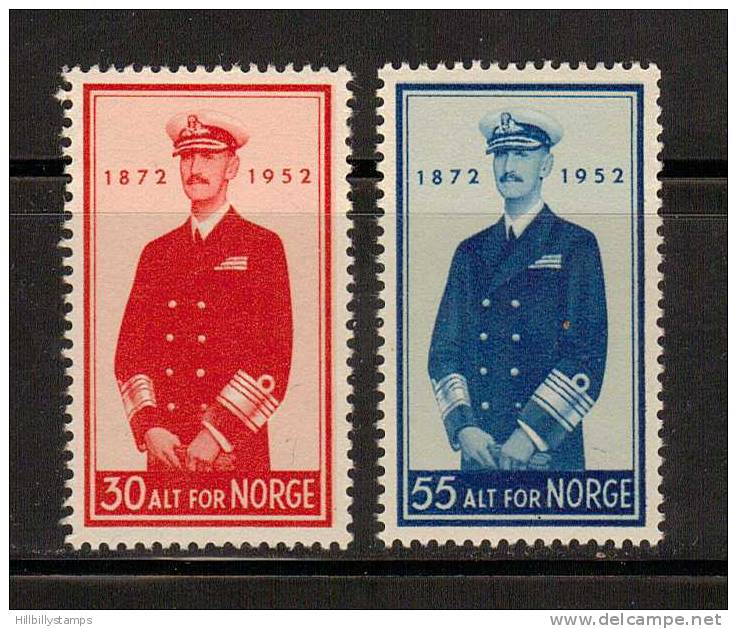 Norway No 327-8 Unused Hinged 1952 - Unused Stamps