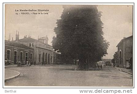 70 VESOUL - Place De La Gare - Vesoul