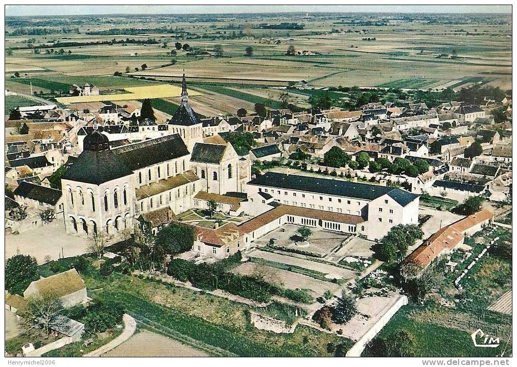 Loiret - St Benoit Sur Loire , Vue Aérienne , Ed Photo Cim - Other & Unclassified