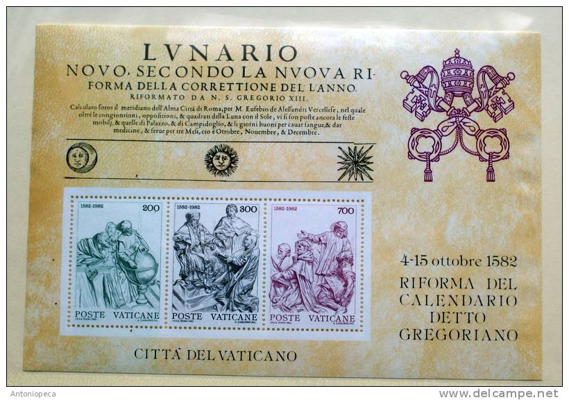 VATICAN 1982 SPLENDID SHEET LUNARIO MNH** - Blocks & Sheetlets & Panes