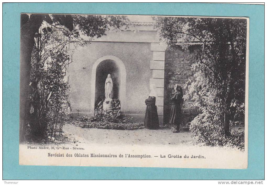 92 - NOVICIAT DES OBLATES MISSIONNAIRES DE L´ ASSOMPTION .  - La Grotte Du Jardin. - BELLE CARTE ANIMEE  - - Bourg La Reine