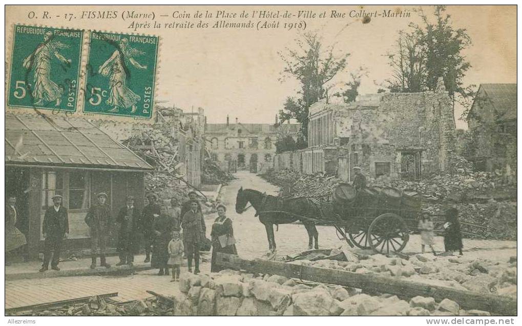 CPA 51 : FISMES  Rue Colbert Martin Trés Animée Avec Chevaux D'attelage     VOIR   DESCRIPTIF  §§§§§§§ - Fismes