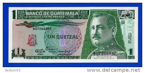 BILLET MONNAIE NEUF AMERIQUE CENTRALE 1 QUETZAL BANQUE DU GUATEMALA TROIS SIGNATURES N° B 0726689C GENERAL J.M ORELLANA - Guatemala