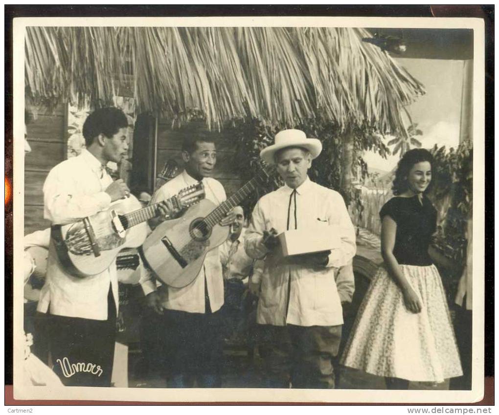 CUBA LA HAVANE LA HABANA MÚSICA CUBANA GUITARRISTA  MUSICIEN GUITARISTE RUMBA LE TRES REQUINTO TRIPLE LA TROBA - Other & Unclassified