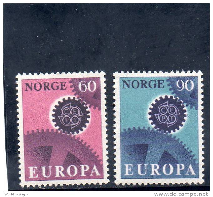 NORVEGIA 1967  ** - Neufs