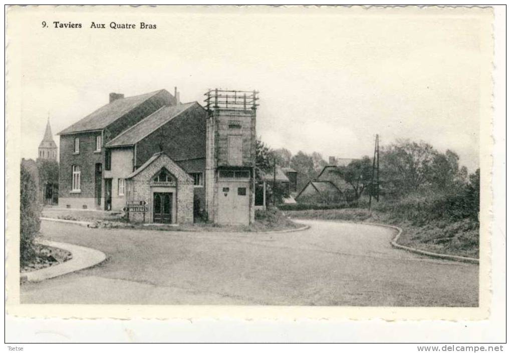 Taviers - Aux Quatre Bras - Eghezée