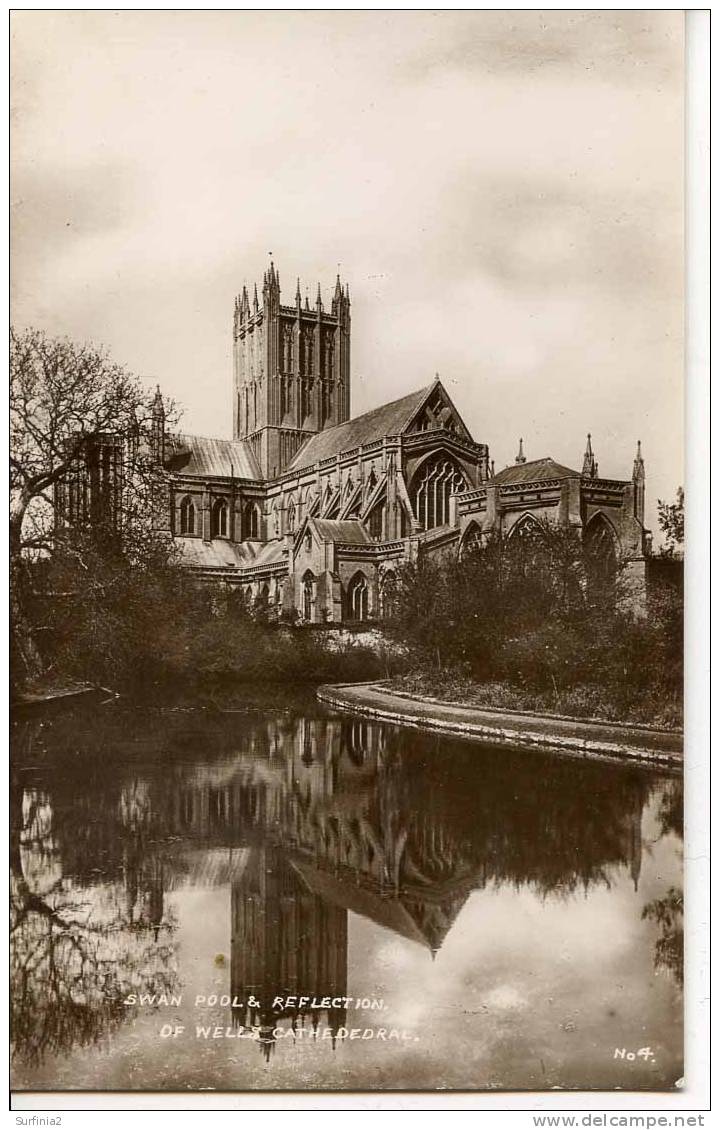 SOMERSET - WELLS CATHEDRAL - SWAN POOL AND REFLECTIONS RP  Som278 - Wells