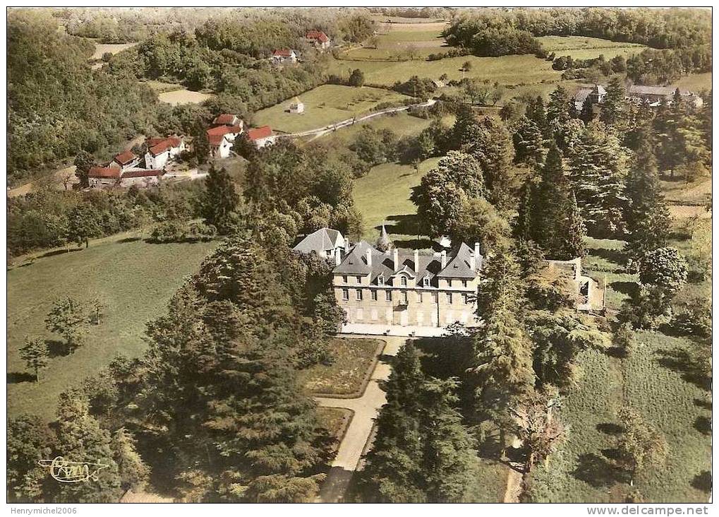 Dordogne - Veyrignac , Vue Aérienne Du Chateau , Ed Photo Cim - Autres & Non Classés