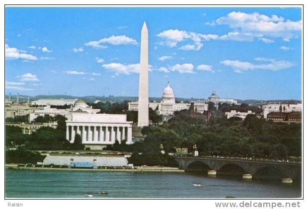 Amérique Etats-Unis  Washington,D.C  Le Potomac Mémorial Lincoln Monument De Washinton Le Capitole TBE - Washington DC