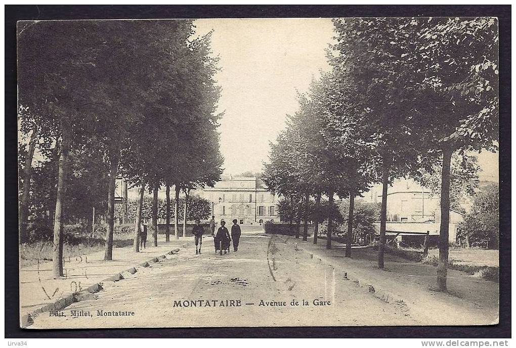 CPA  ANCIENNE- FRANCE- MONTATAIRE (60)- AVENUE DE LA GARE AVEC ANIMATION - Montataire