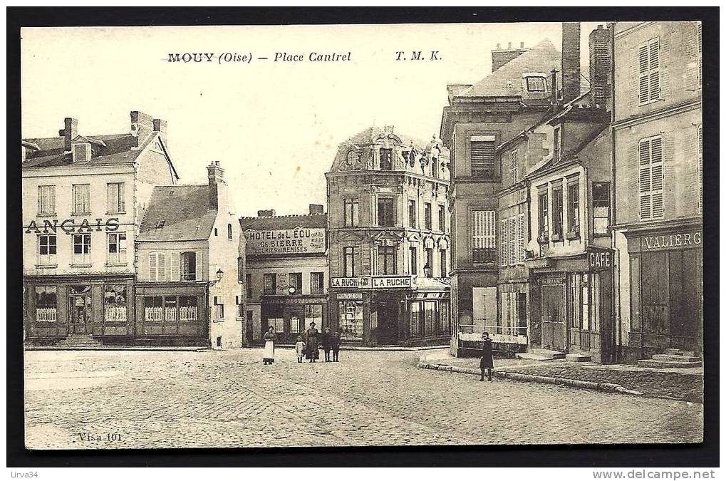 CPA  ANCIENNE- FRANCE- MOUY (60)- PLACE CANTREL- CHAUSSÉE PAVÉE- ANIMATION- NOMBREUX COMMERCES - Mouy