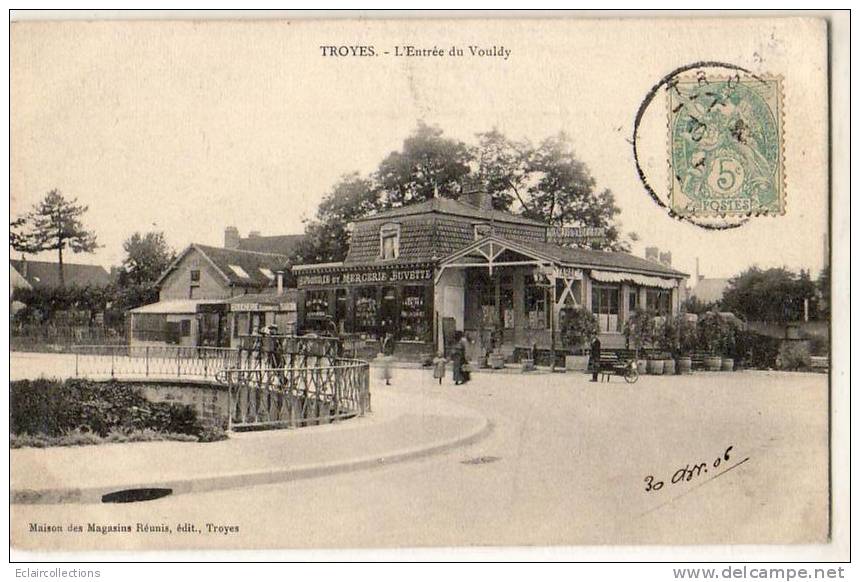 Troyes... L'entré Du Vouldy - Troyes