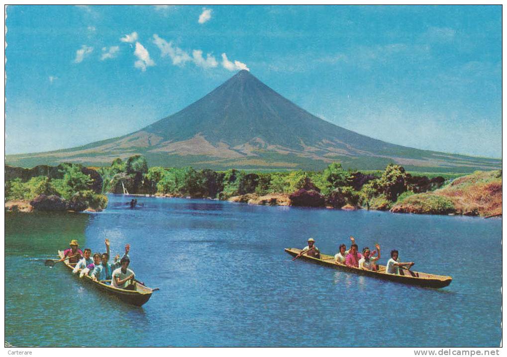ASIE,PHILIPPINES,FILIFINA S,avec    Timbre Irrigation Et Drainage,1950-1975,pirogu     E,touristes   Heureux,montagne En - Philippines