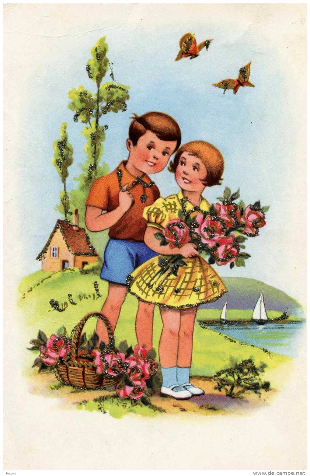 Couple D'Enfants Dans Un Jardin, Bateau, Fleurs - Autres & Non Classés