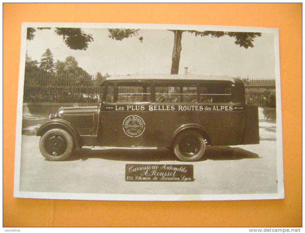 PHOTO  CAR  LES PLUS BELLES ROUTES DES ALPES - CARROSSERIE AUTOMOBILE A. ROUSSET 153 CHEMIN DE BARABAN A LYON - Buses & Coaches