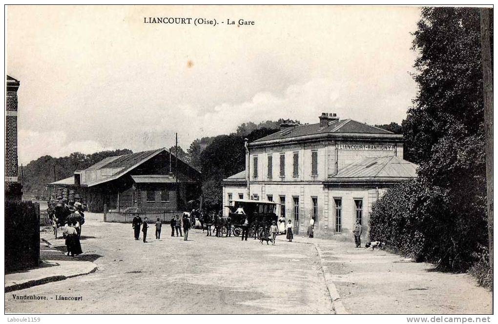 LIANCOURT(Oise) :  "La Gare Liancourt Rantigny" - Attelage De Chevaux Et Diligence - Editions Vandenhove - Liancourt