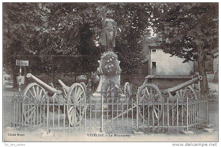 54 - Vézelise - Le Monument - Vezelise