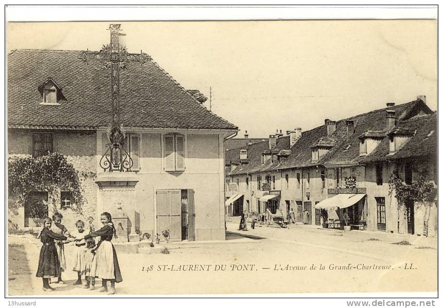 Carte Postale Ancienne Saint Laurent Du Pont - L'Avenue De La Grande Chartreuse - Saint-Laurent-du-Pont