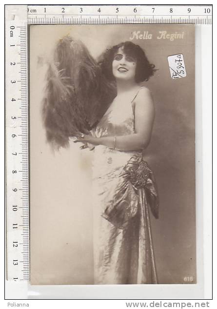 PO5307A# CINEMA CABARET - ATTRICE SOUBRETTE - NELLA REGINI - DECO - VENTAGLIO PIUME DI STRUZZO - Fot.Badodi  No VG - Cabaret