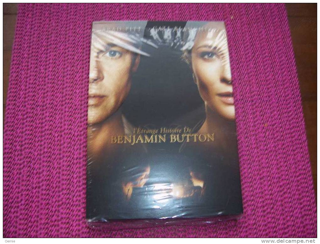 BENJAMIN  BUTTON  °  BRAD  PITT  ET CATE  BLANCHETT - Romantici